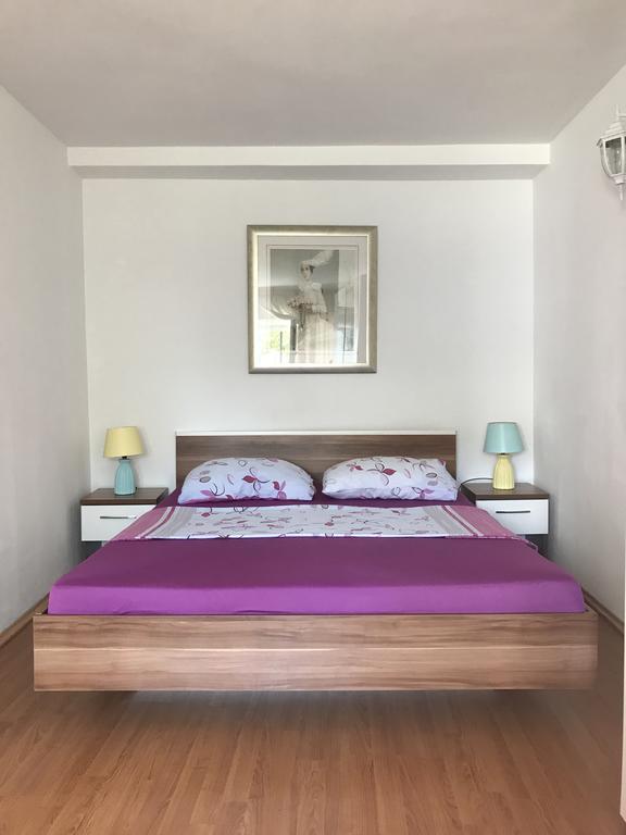 Apartment Culic โปดสตรานา ภายนอก รูปภาพ