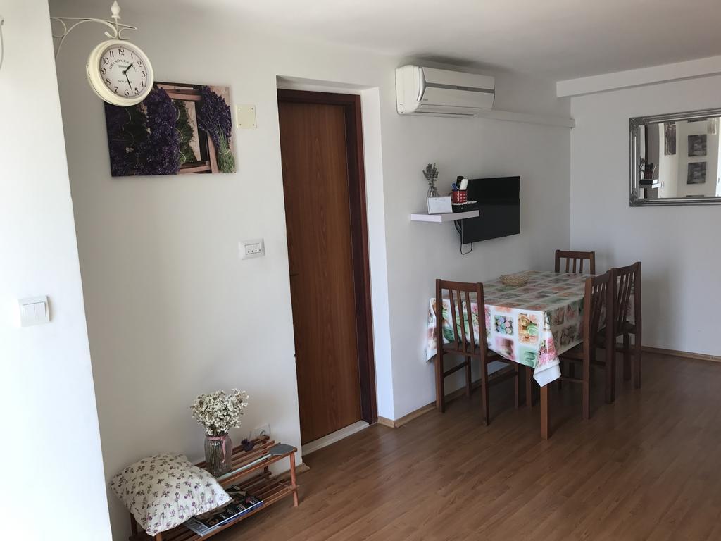Apartment Culic โปดสตรานา ภายนอก รูปภาพ