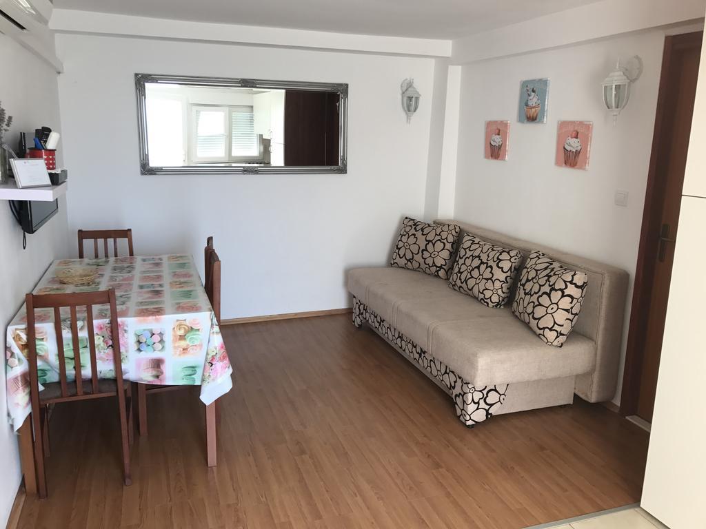 Apartment Culic โปดสตรานา ภายนอก รูปภาพ
